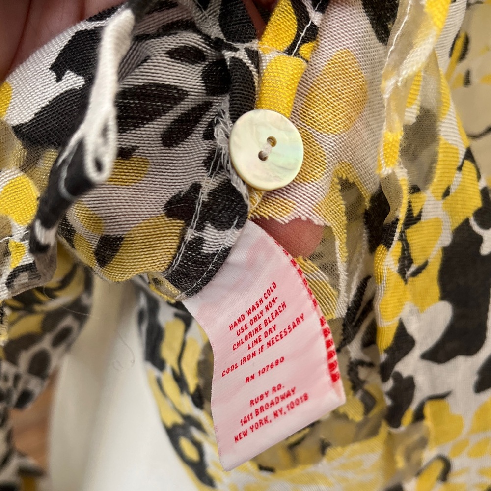 Ruby Rd. Floral Blouse in Yellow and Gray, sheer, long sleeve, front buttons - Picture 13 of 14